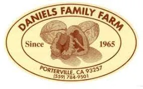 Daniels Family Farm logo