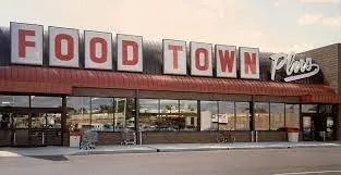 Seaway Food Town logo