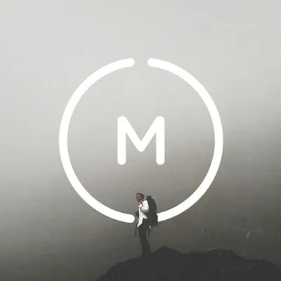 Shop Moment logo
