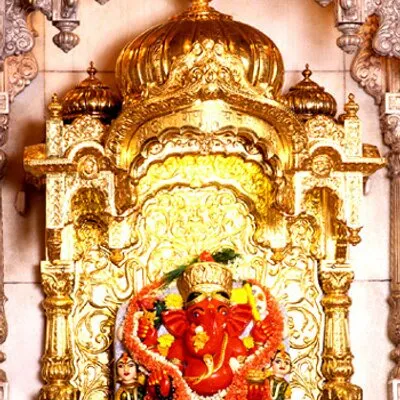 Shree Siddhivinayak logo