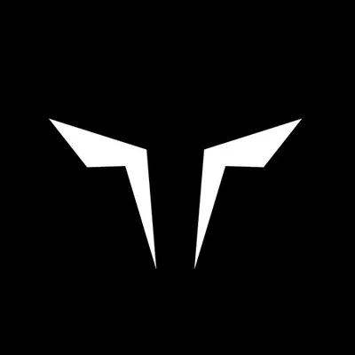 SQUAT WOLF logo