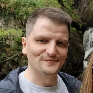 Adam Wells