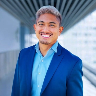 Adrian Santos