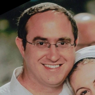 Akiva Shor