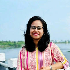 Akshaya R