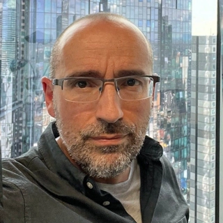 Alberto Ruiz .