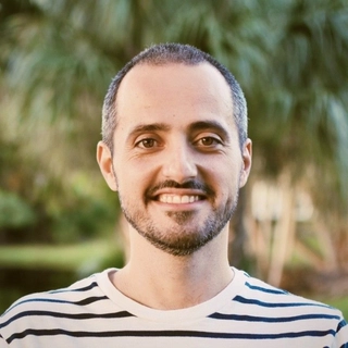 Aleksander Lopez Yazikov