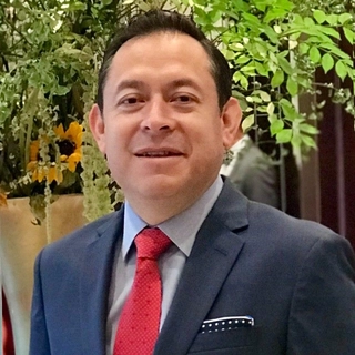 Alex Cisneros