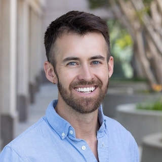 Alex Ritter