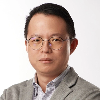Alex Tan