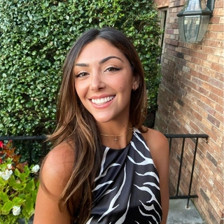 Alexa Caradimitropoulo