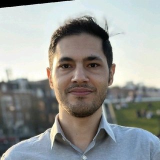 Ali Momen Sani