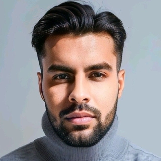 Ali Naqvi