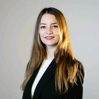 Alicia E. Tomé Romero