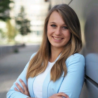 Alina Grzeschik
