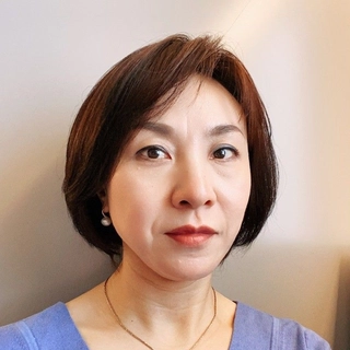 Alysa Weiqing Jiang