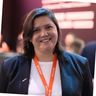 Amanda Cornetet dos Santos