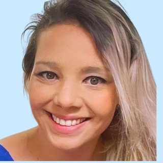 Amanda de Oliveira Santana