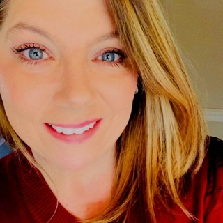 Amanda H.