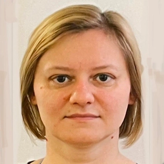 Amy Emese Shores