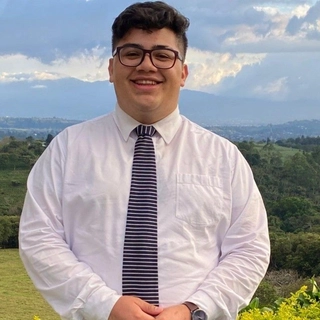 Andrés Fabricio Torres Alvarado