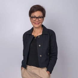 Andrea Lusi Anari