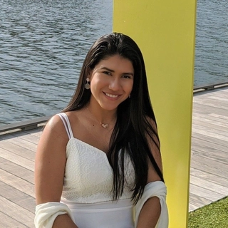 Andrea Zurita