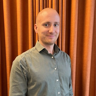 Andreas Häll