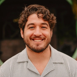 Andrew Luna
