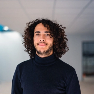 Andrew van de Looi