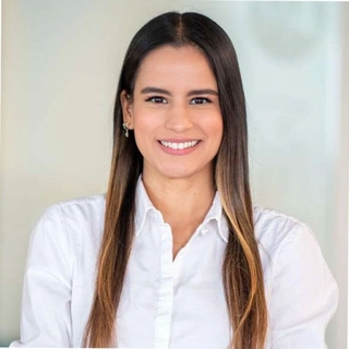 Angela Banzy