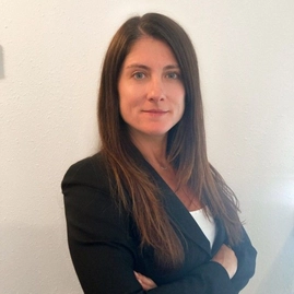 Angela Dumitru Mba