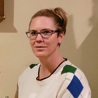 Angela Hicks