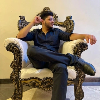 Animesh Tiwari 🦄🧡