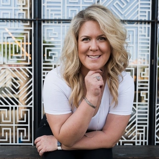 Ann Oemichen (Annie)