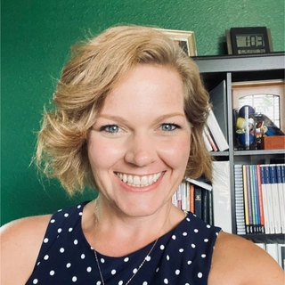 Anna Hall