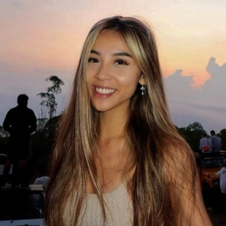 Anna Phung
