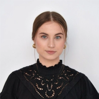 Anna Suvorova