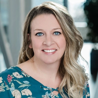 Ashlie Helmer