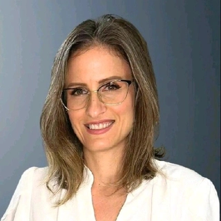 Ayelet Ben Tzur