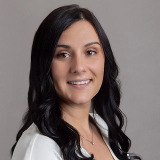 Bailey DeCarolis, CRCR