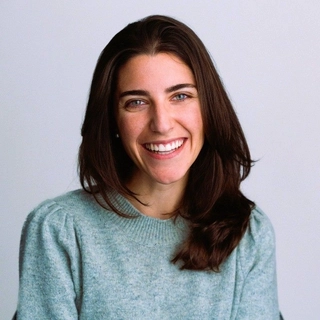 Beatriz Caiado Ramirez