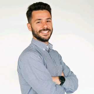 Borja Bueno Gómez