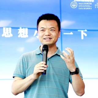 Bowie Huang