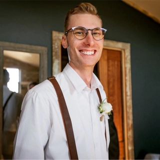 Brad R.