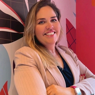 Bruna Firmo Constante