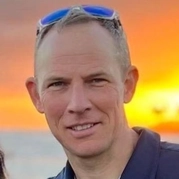 Bryan Magnus