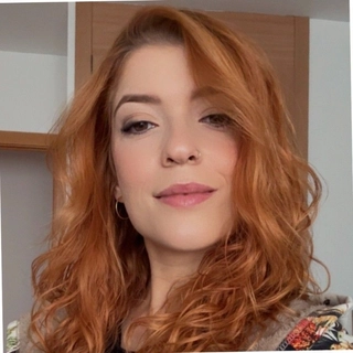 Camila Paron Teixeira