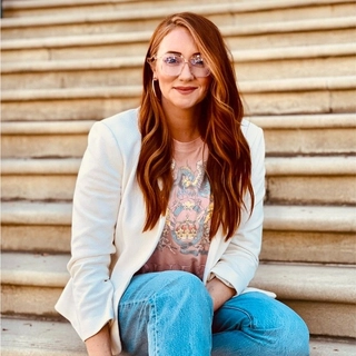 Candace Kelly (she/her)