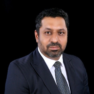 Capt Shailesh Bhambhani